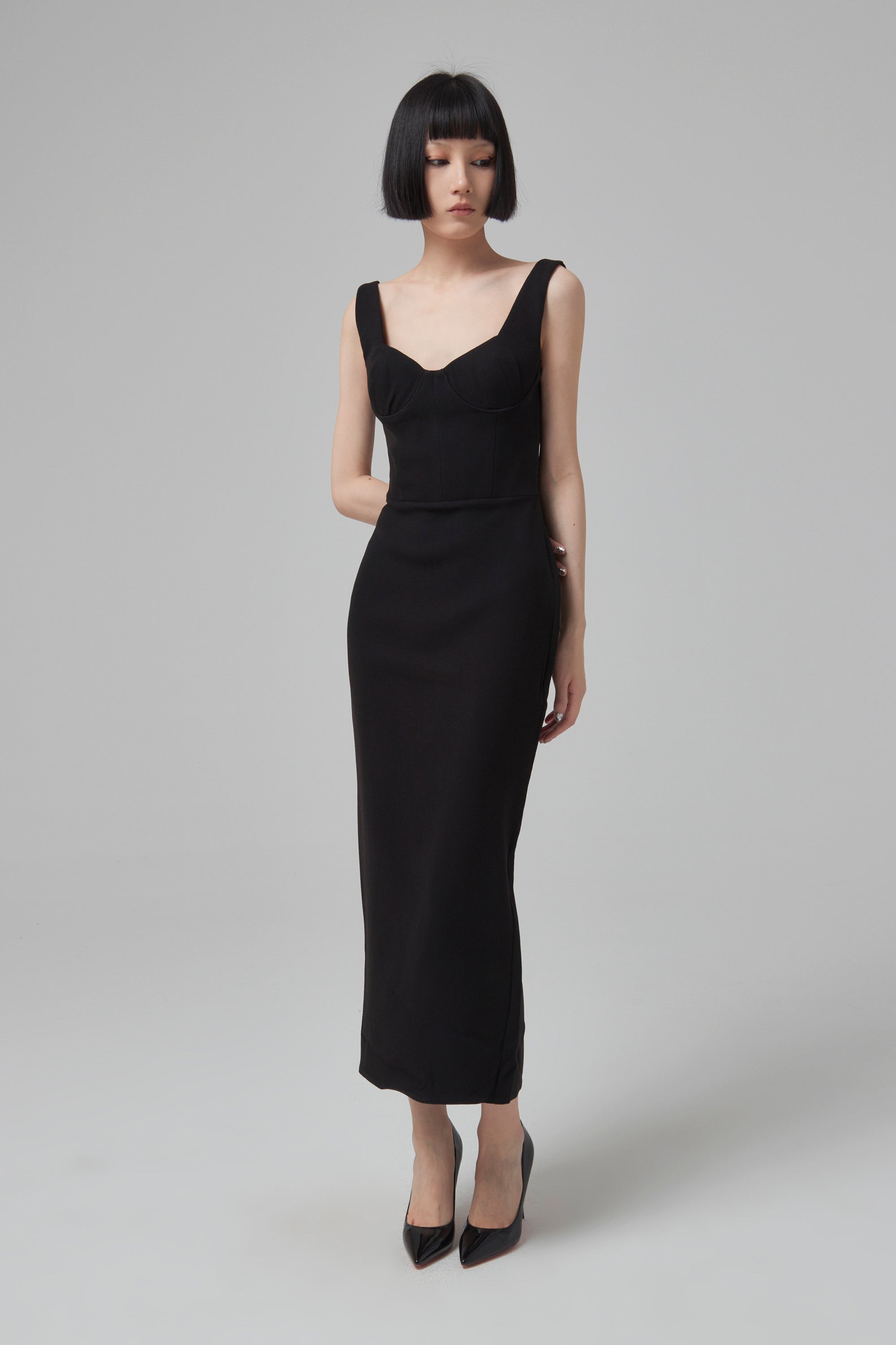 ALEX PERRY PAGETT STRETCH CREPE SWEETH - Black