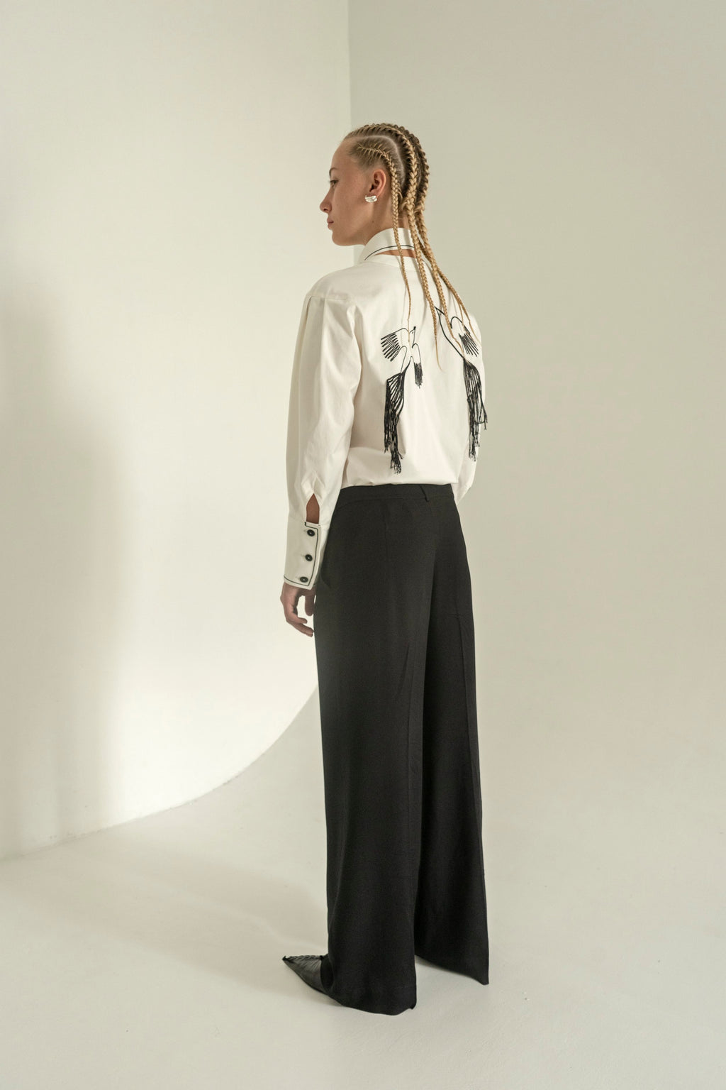K M by L A N G E Peace Handmade Embroidery Shirt - White