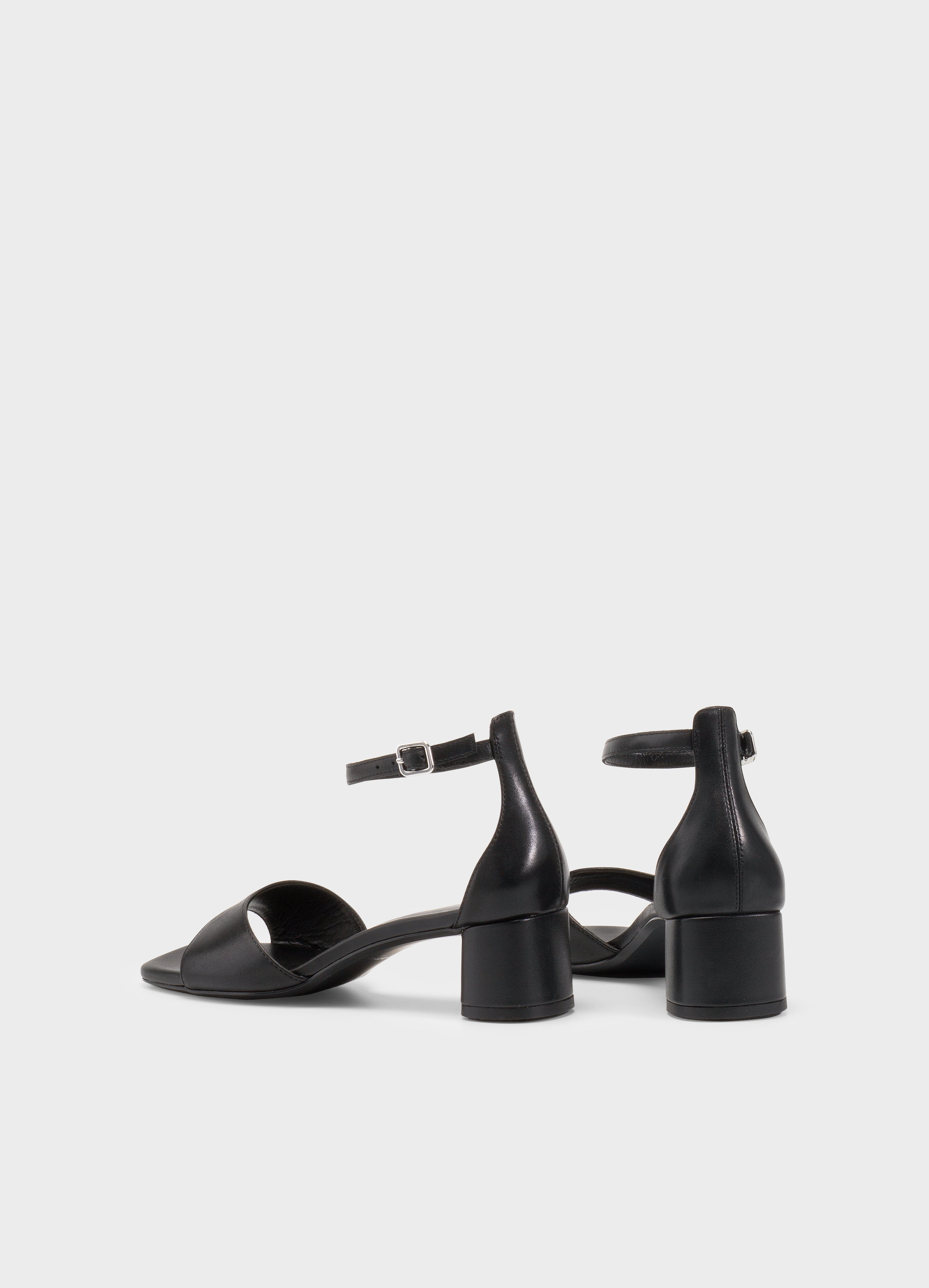 Vagabond Piper Sandal - Black