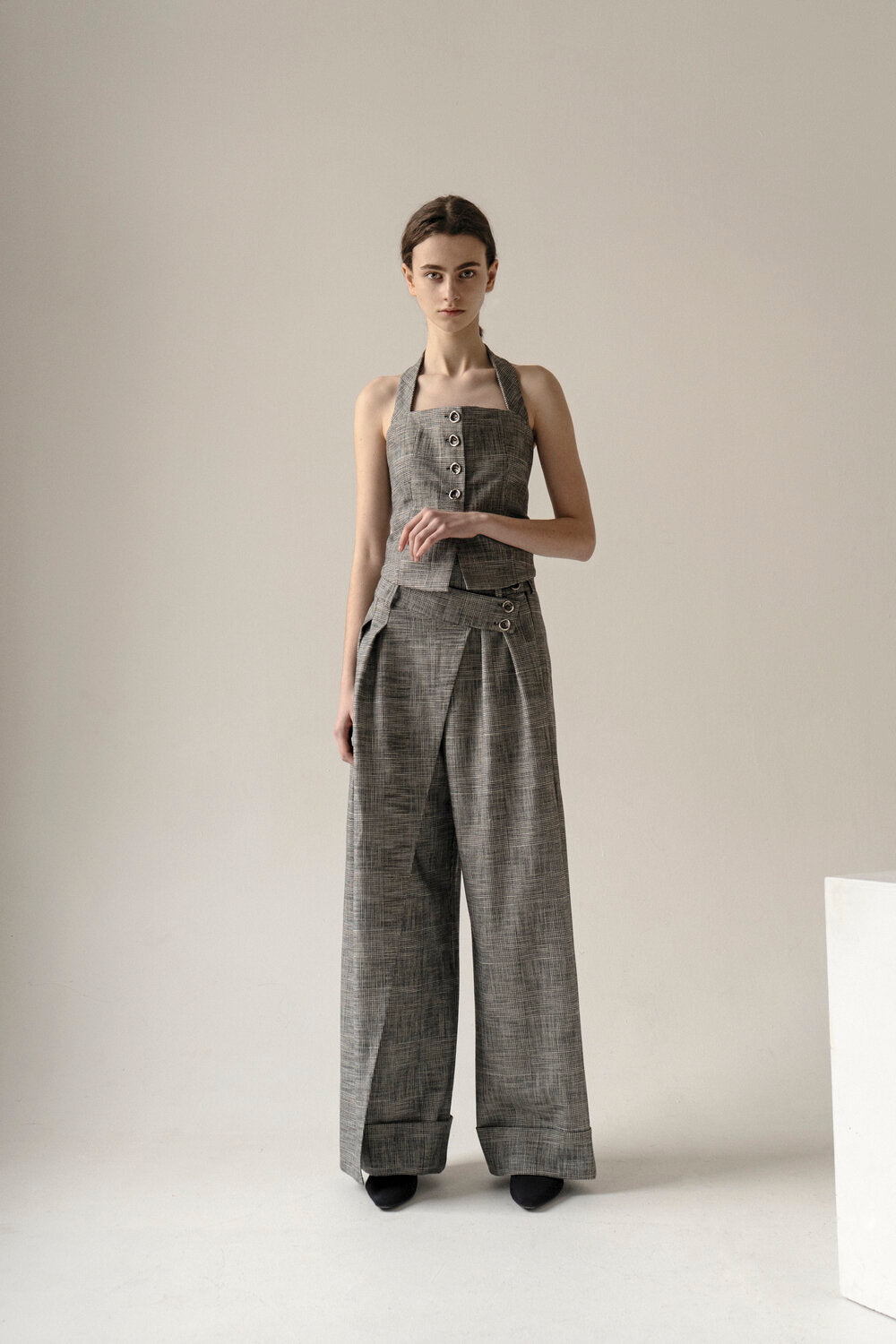 K M by L A N G E PLAID WOOL OPEN BACK VEST - Gray