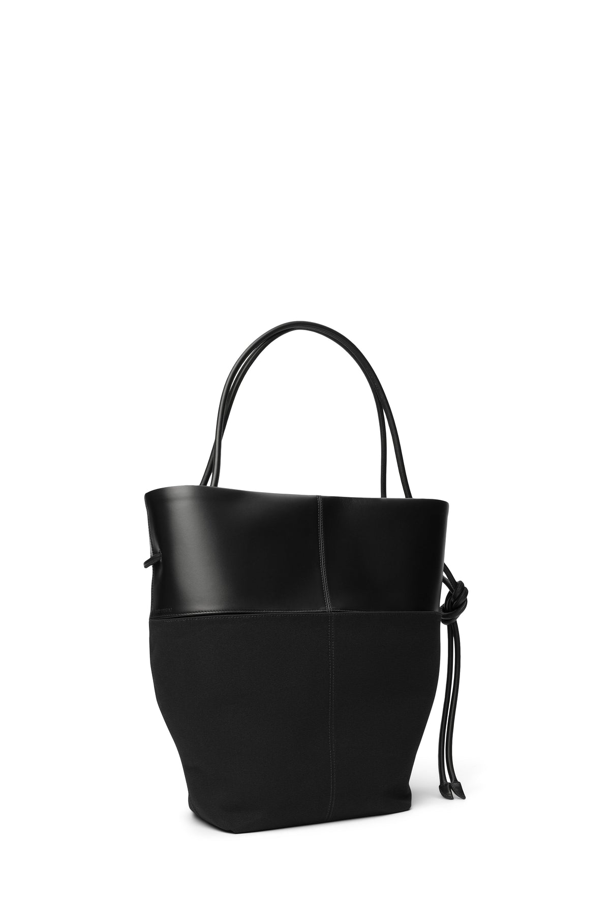 Pari Desai Calla Tote Black Leather/Black Canvas