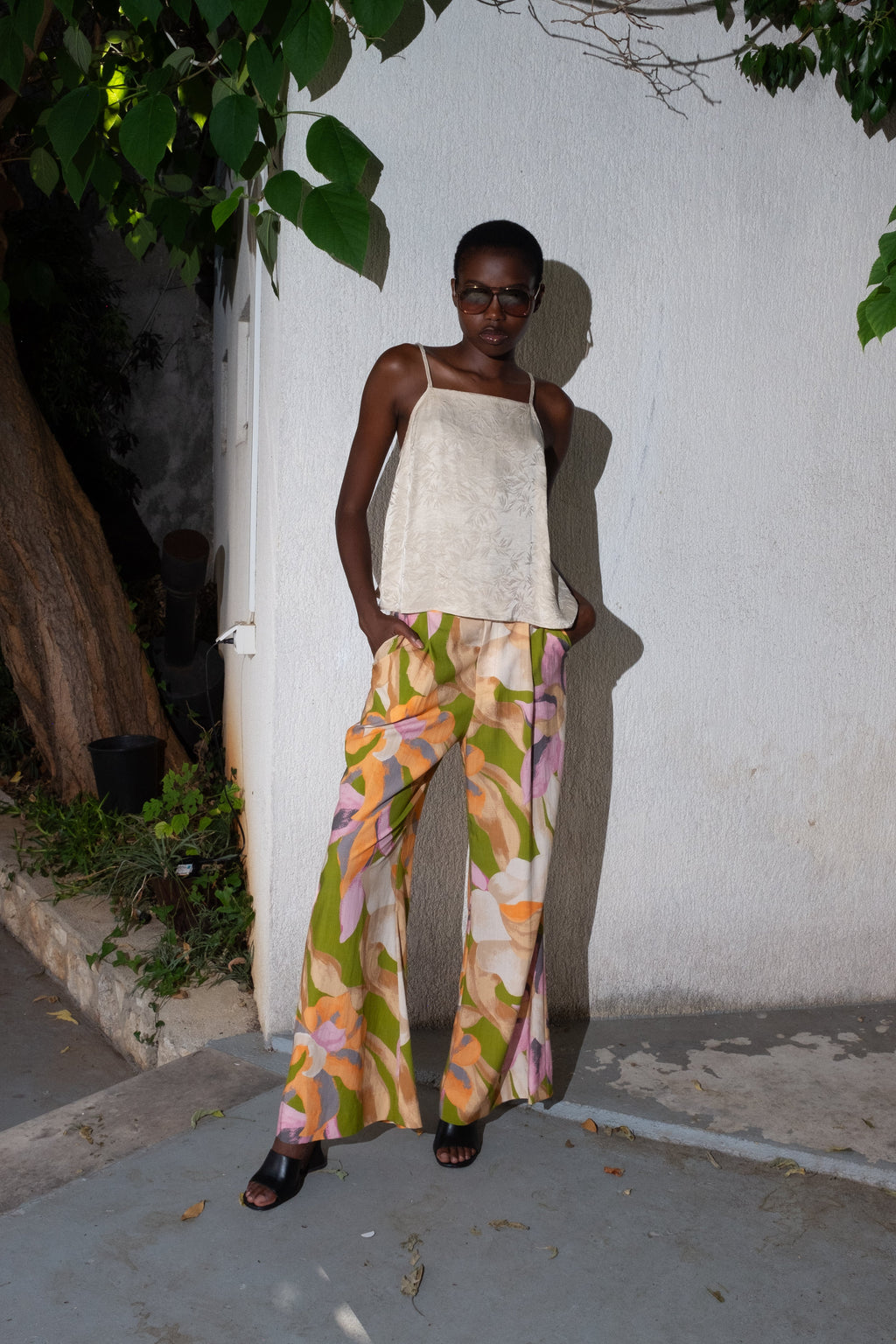 Untitled in Motion Petra Pant