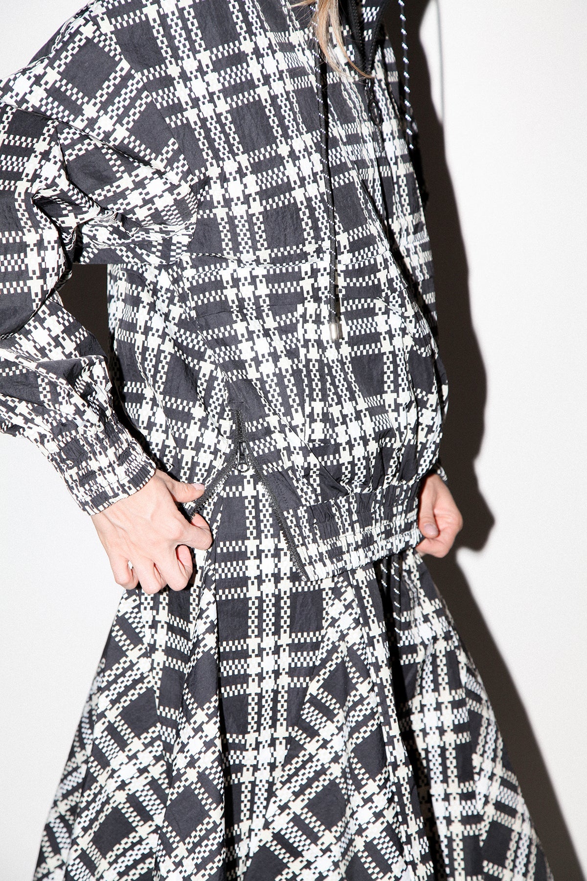 KkCo Plaid Trail Double Mockneck Top - Black Plaid