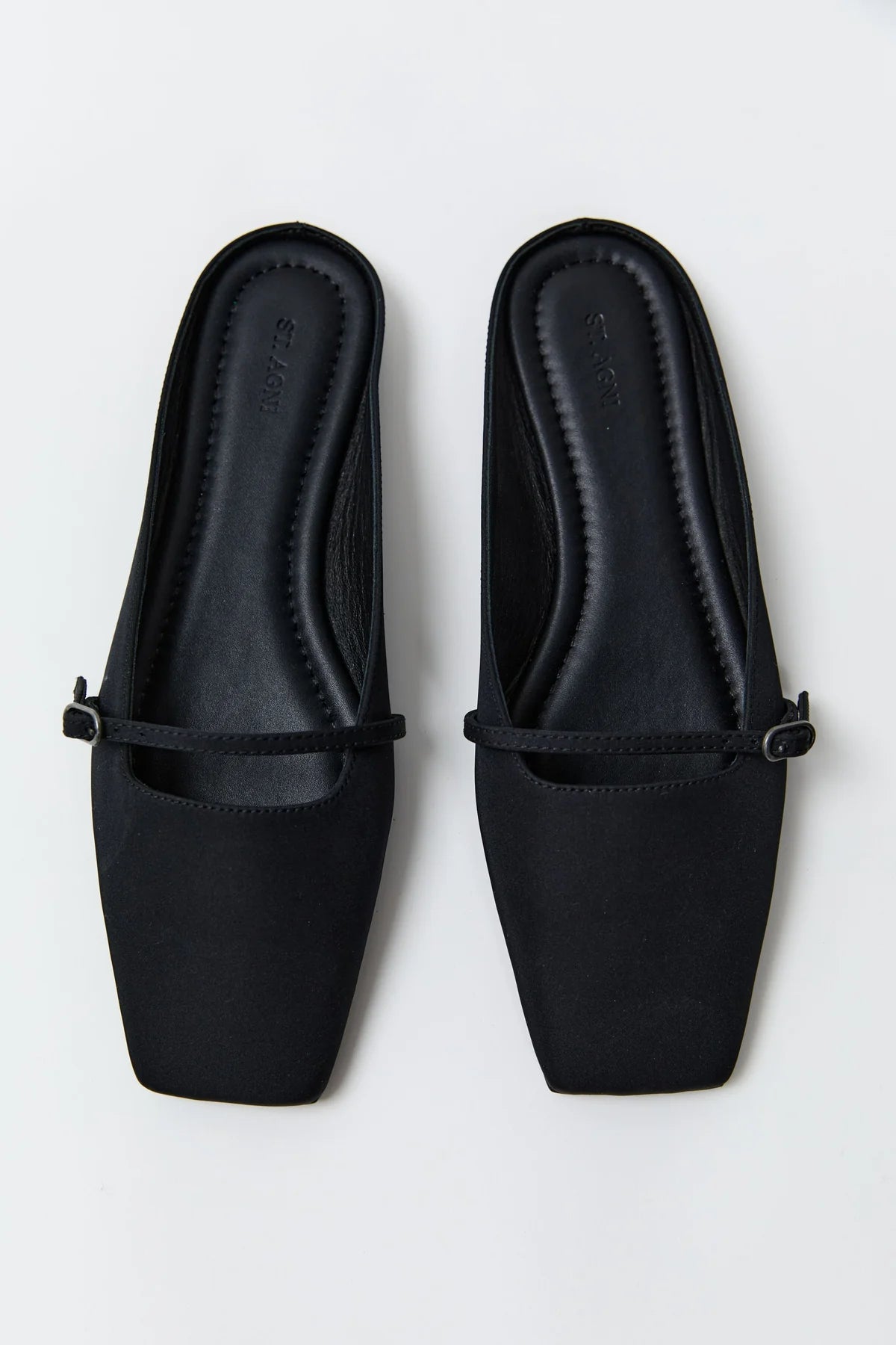 St. Agni Plié Flat