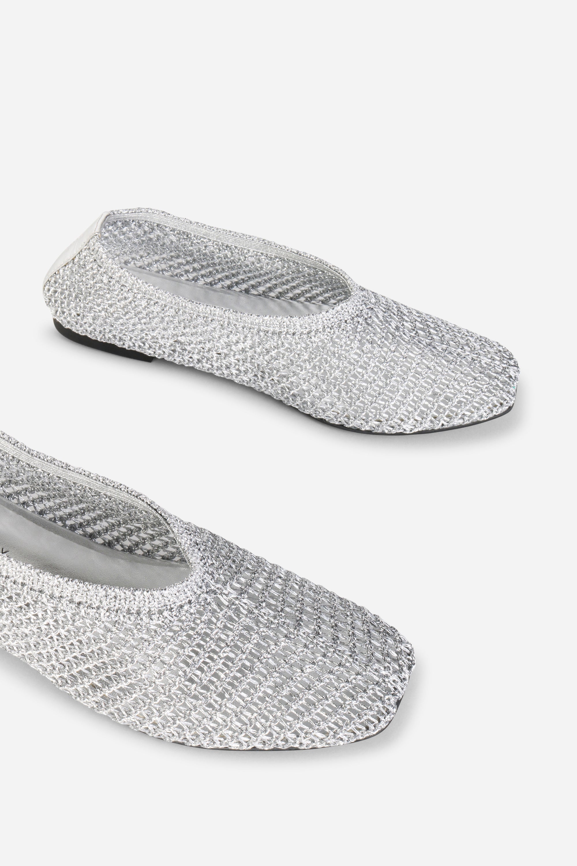 INTENTIONALLY __________. Reema Crocheted Flat
