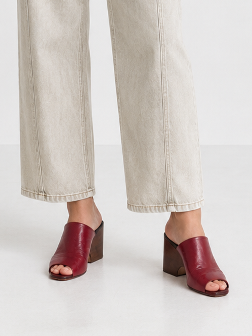 Rachel Comey Dahl Mule - Scarlet