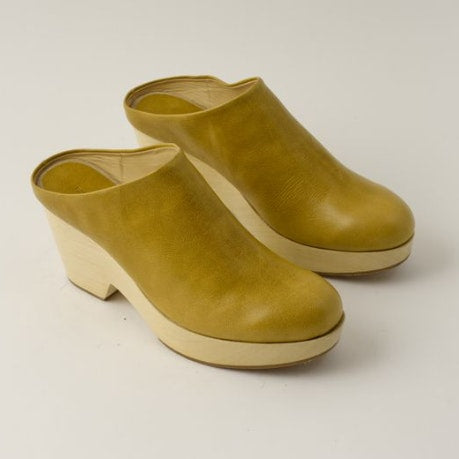 Rachel Comey Gammon Clog - Mustard