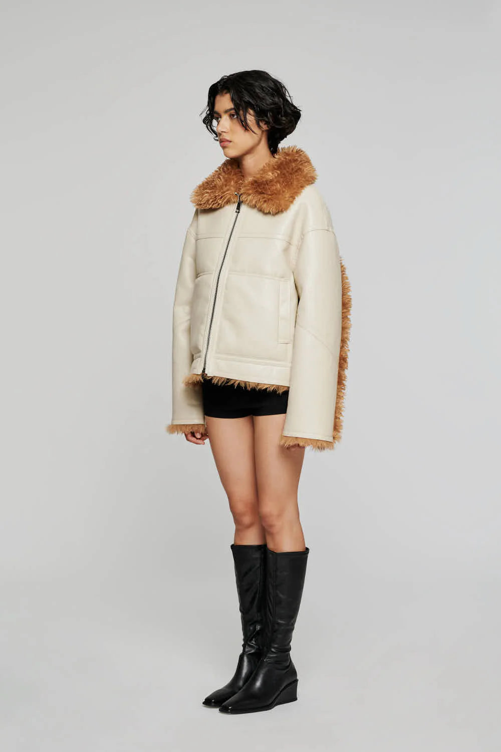 OOF Reversible Short Eco Shearling Jacket - Ivory
