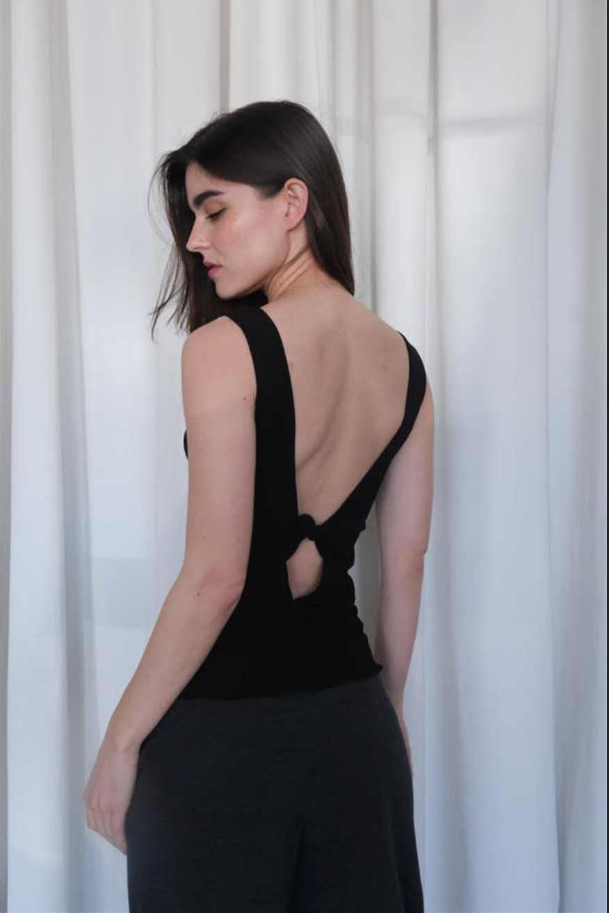 Geel Roman Top - Black