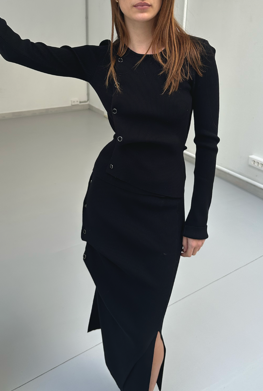 SAEMDI Deconstructed Rib Skirt