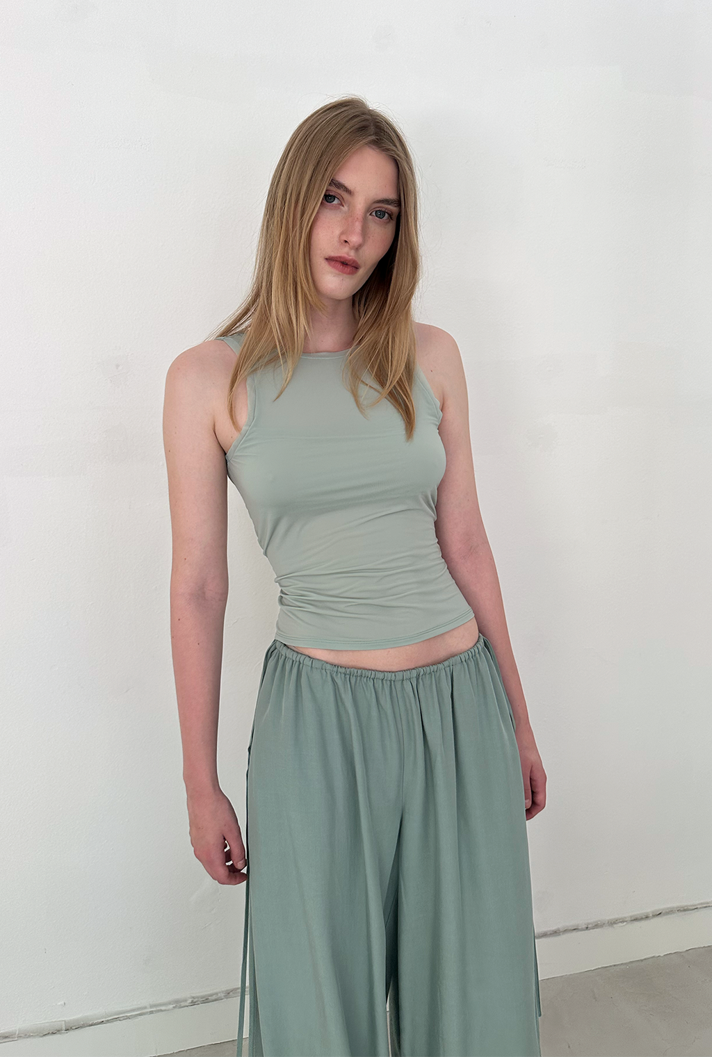 SAEMDI Oli Top
