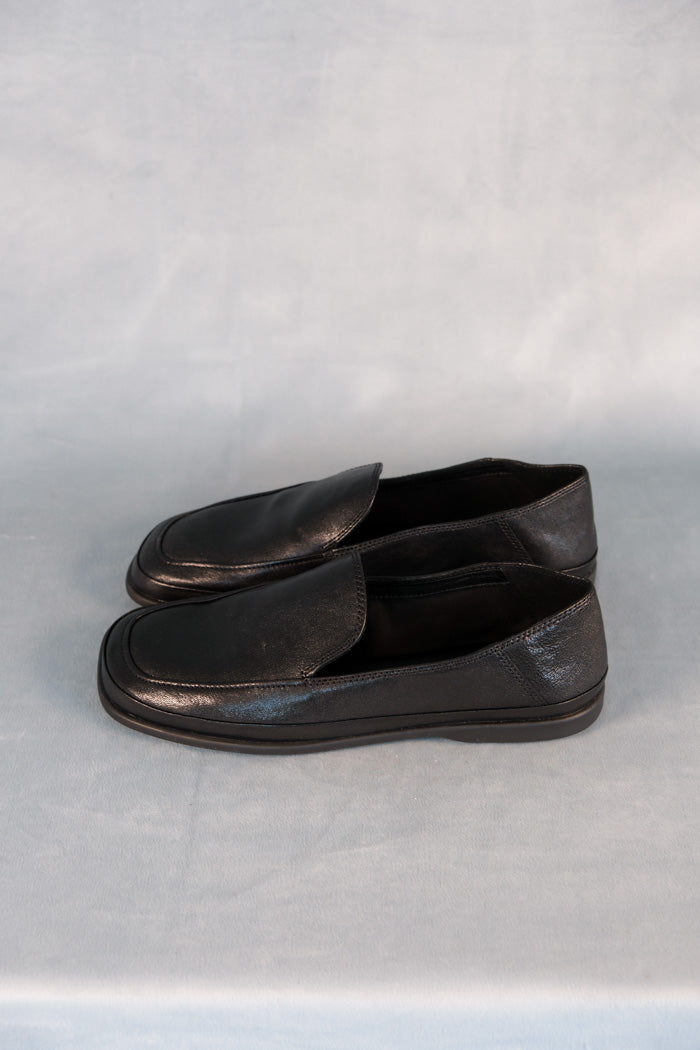Vagabond Sammie Loafer - Black