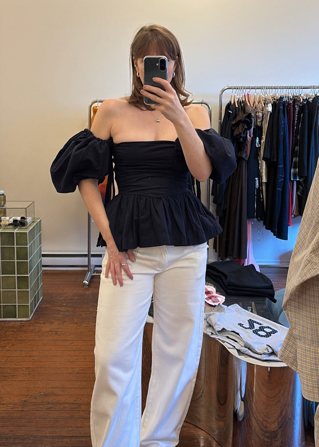 SIXXTA Jacinta Top with Removable Sleeves Top - Navy