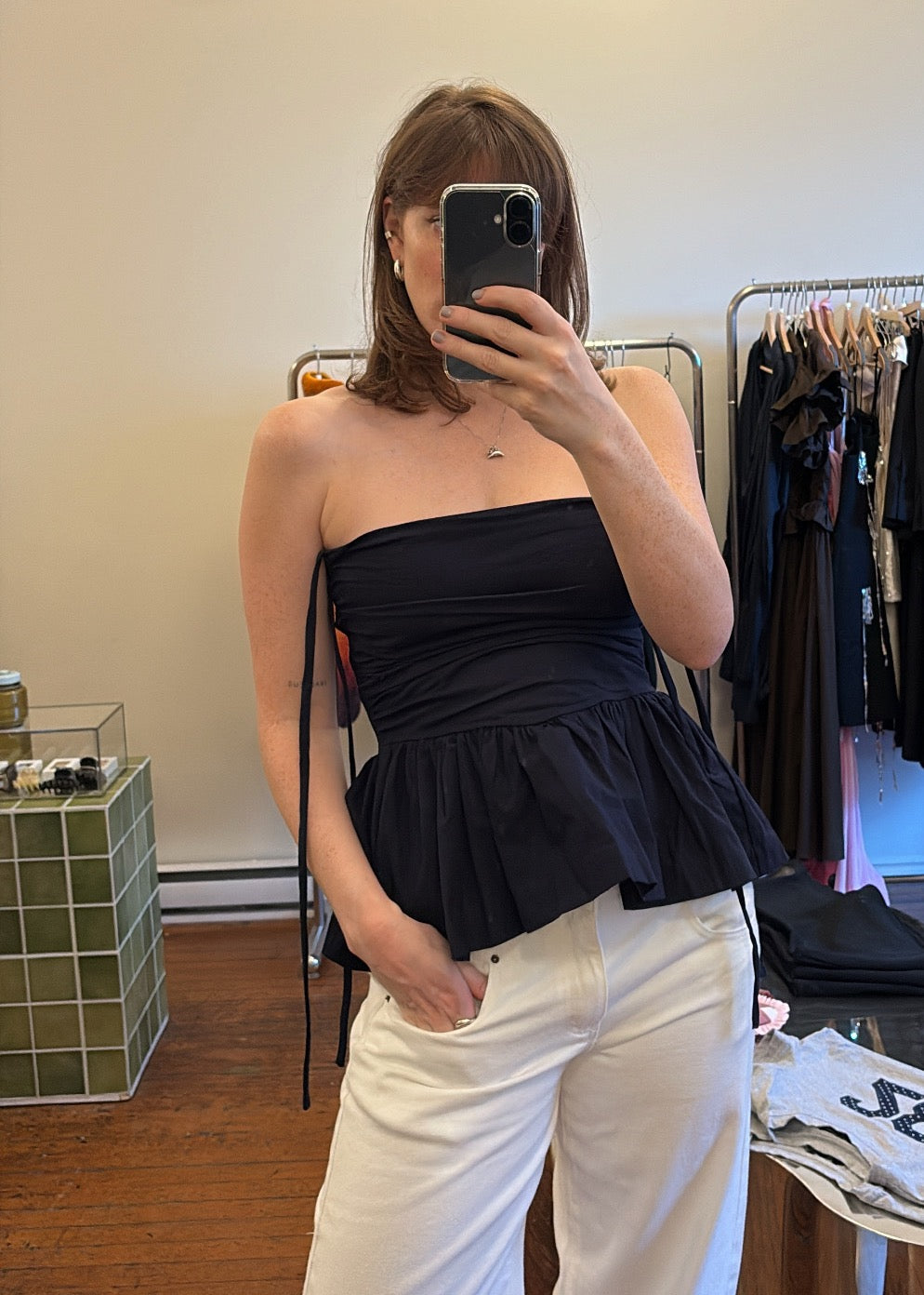 SIXXTA Jacinta Top with Removable Sleeves Top - Navy