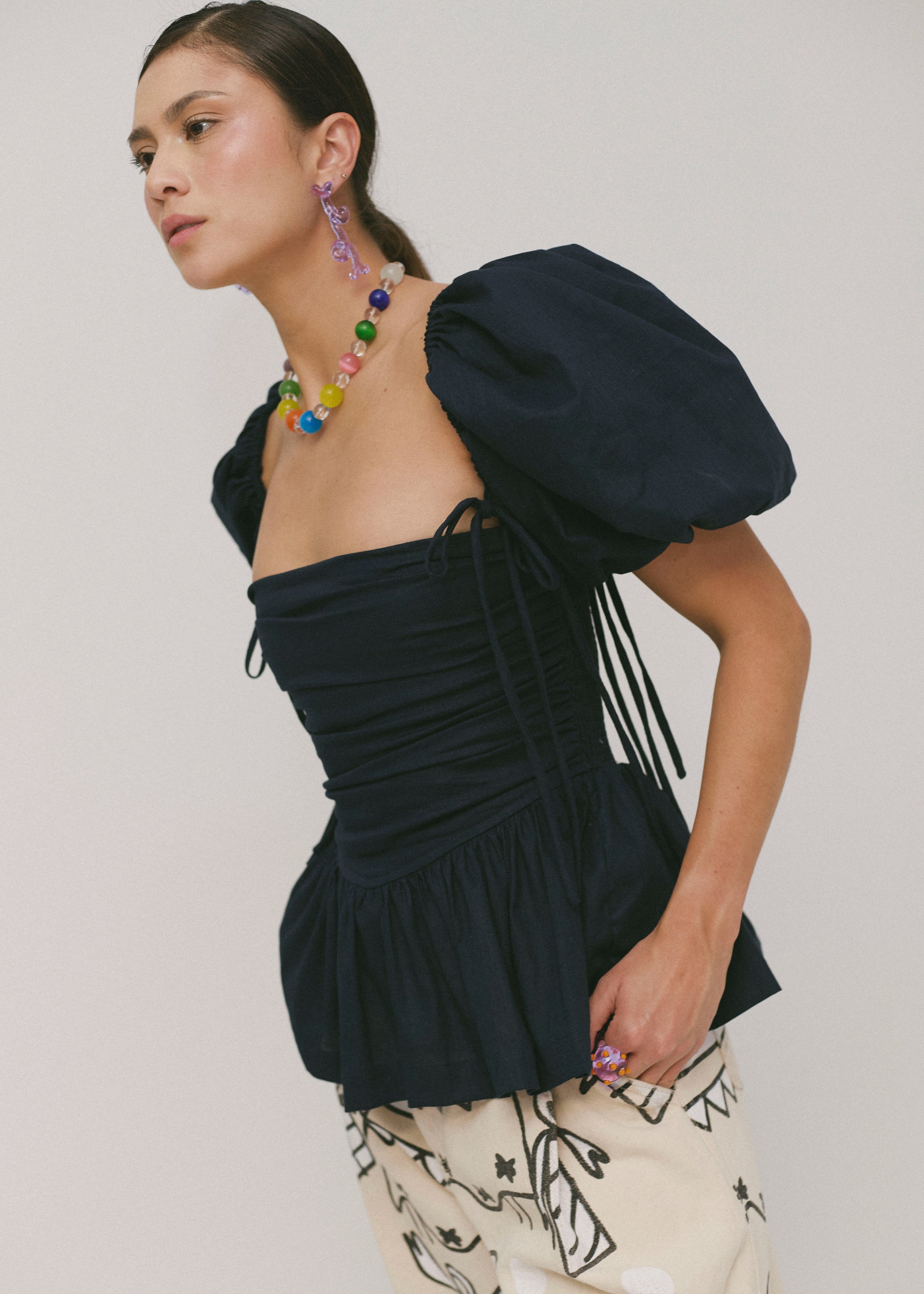 SIXXTA Jacinta Top with Removable Sleeves Top - Navy