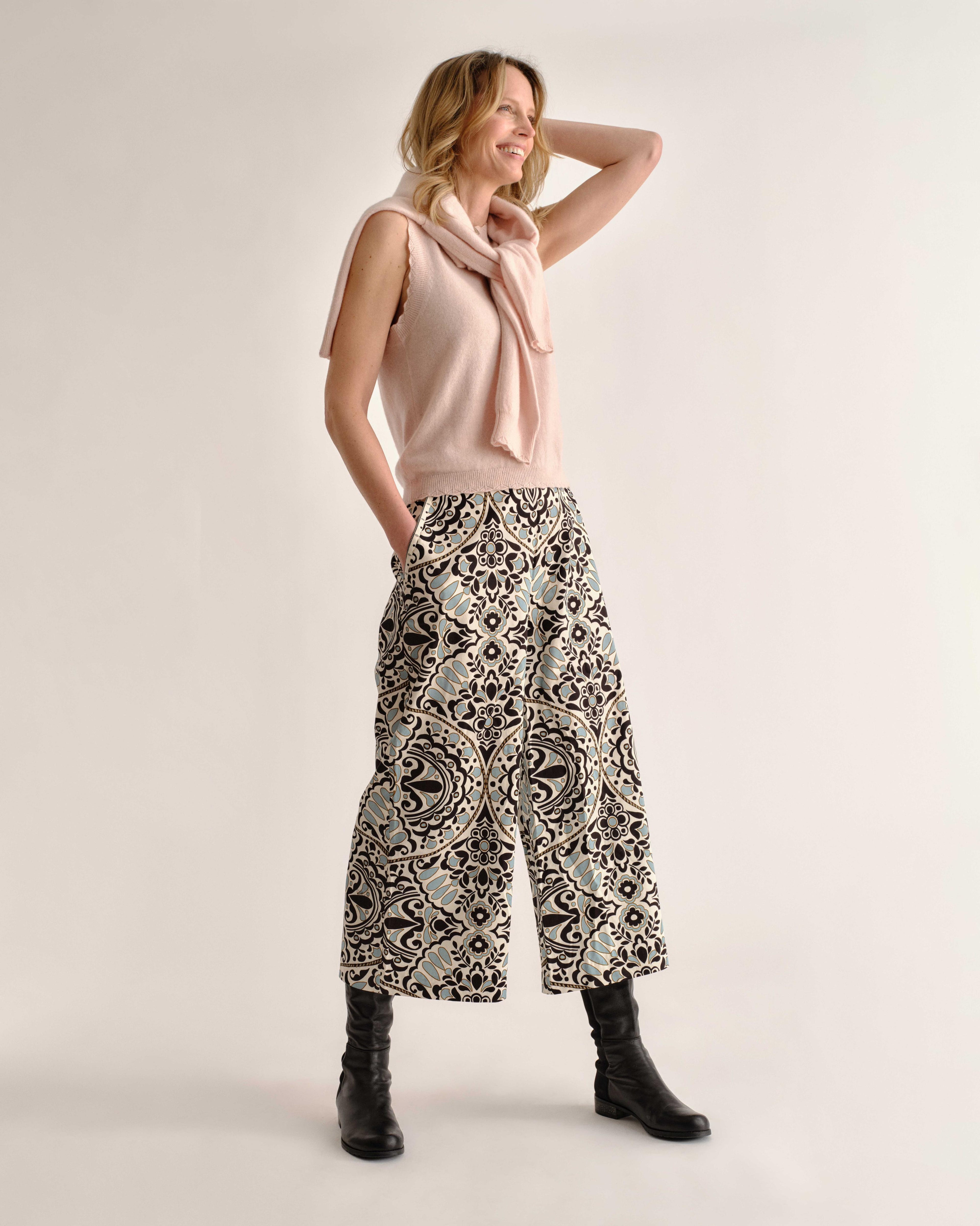 Cartolina Salida Culotte Pants Flor Medallion