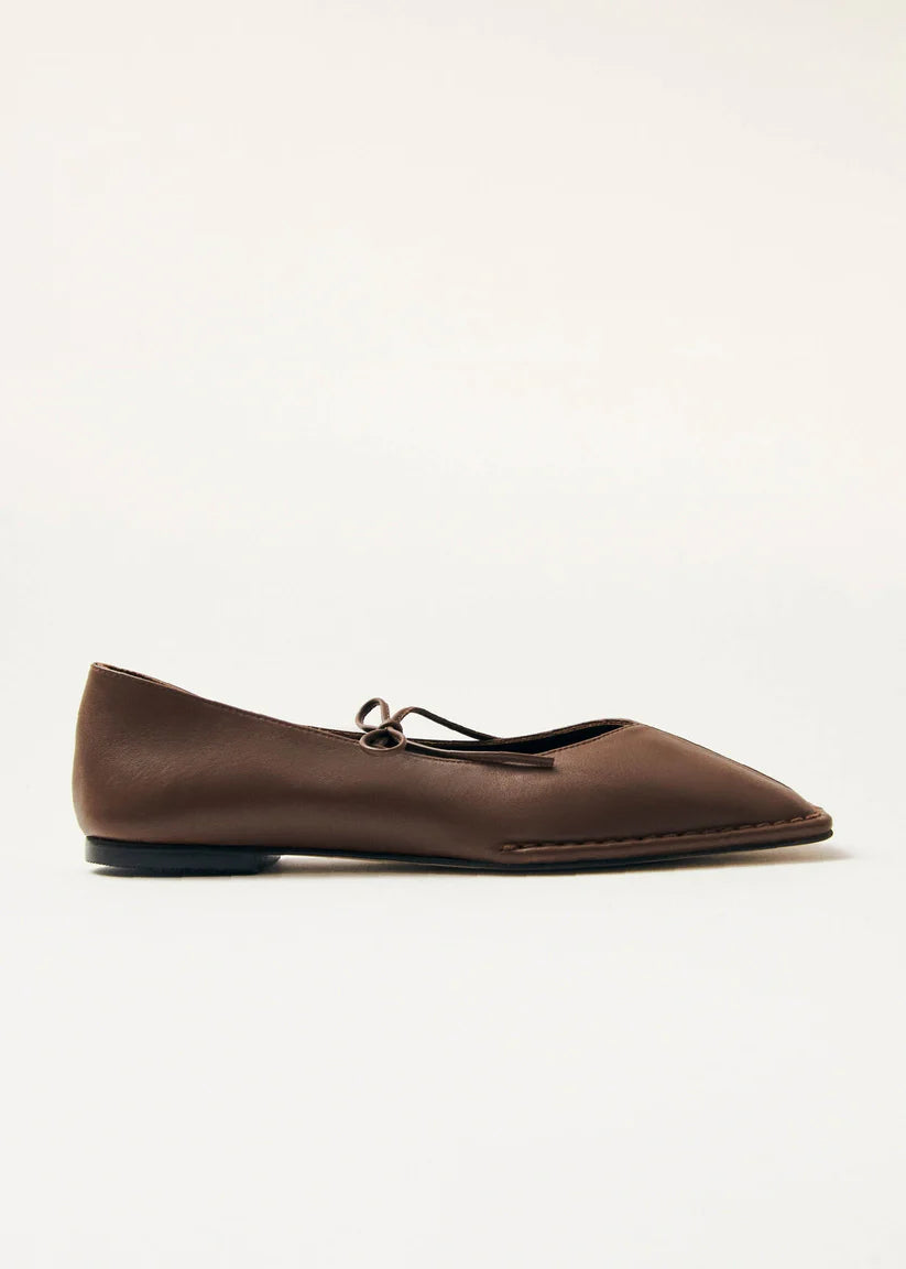 Alohas Sway Ballet Flats