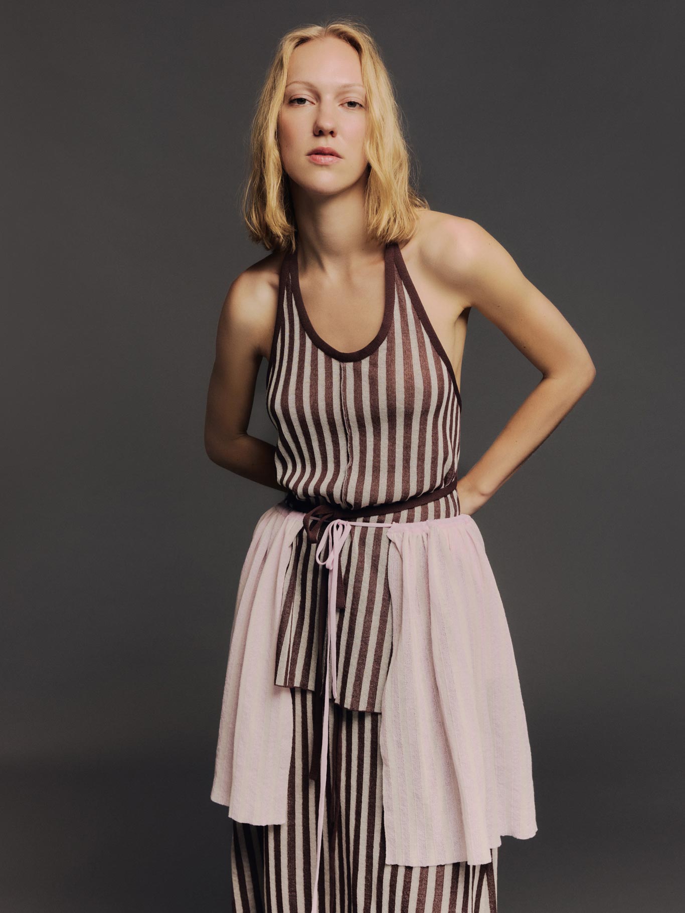 Rus Sakkaku Top - Dark Cherry