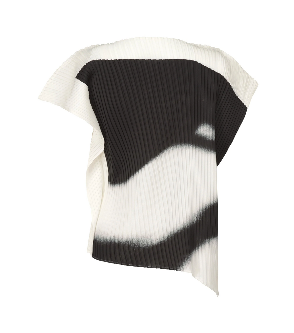 Issey Miyake Shadow Study Pleats Top