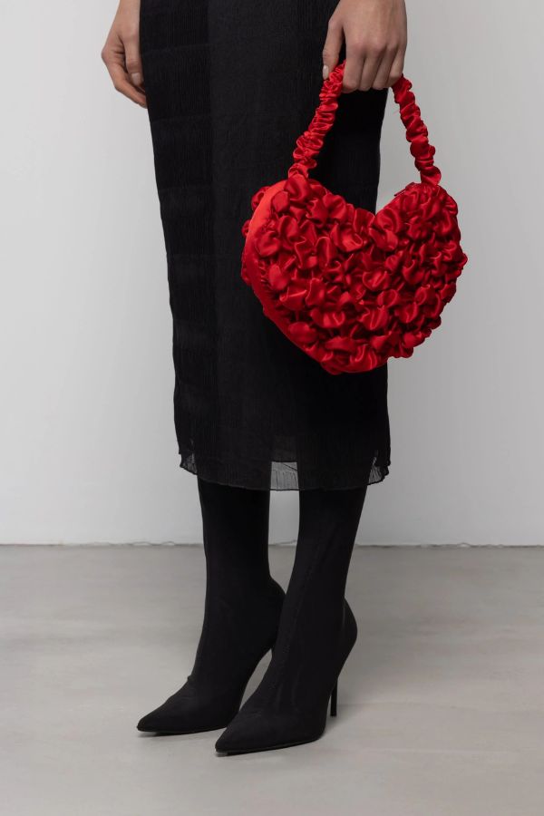 Esthé Shirred Heart Bag