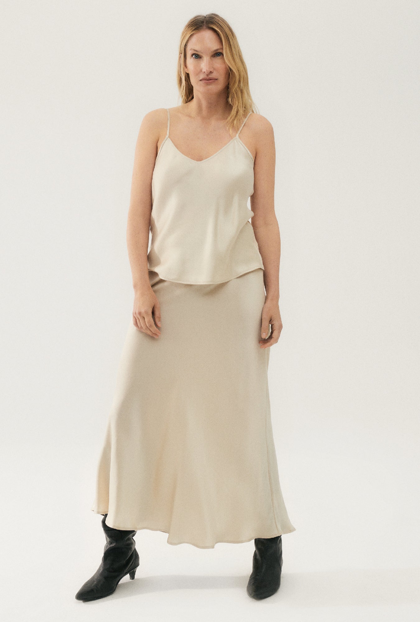 Silk Laundry BIAS CUT CAMI - HAZELNUT