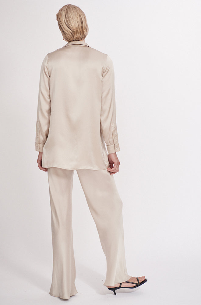 Silk Laundry RELAXED BLAZER - HAZELNUT