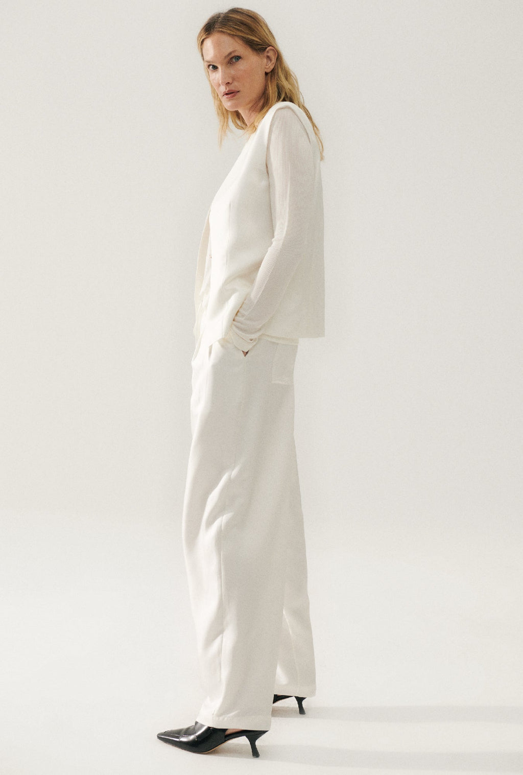 Silk Laundry TWILL SLOUCH PANTS - WHITE