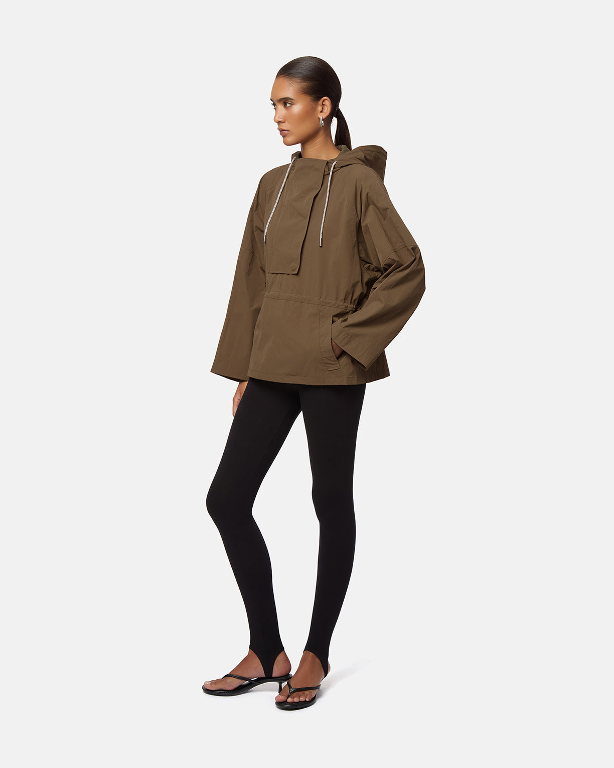 APPARIS Sky Windbreaker - Cedar