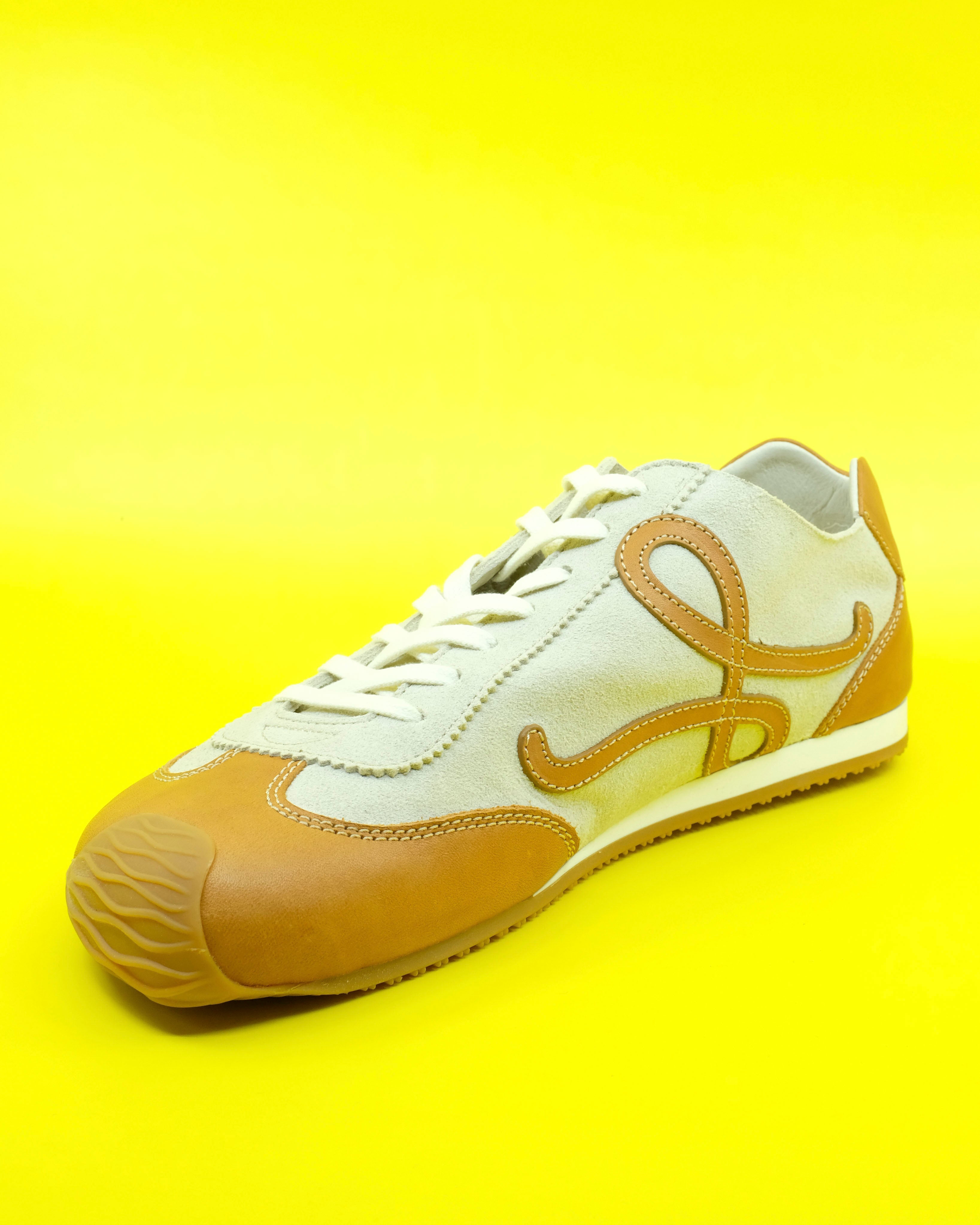 LOEWE Soft White & Tan Ballet Runner 2.0 Unlined Sneaker