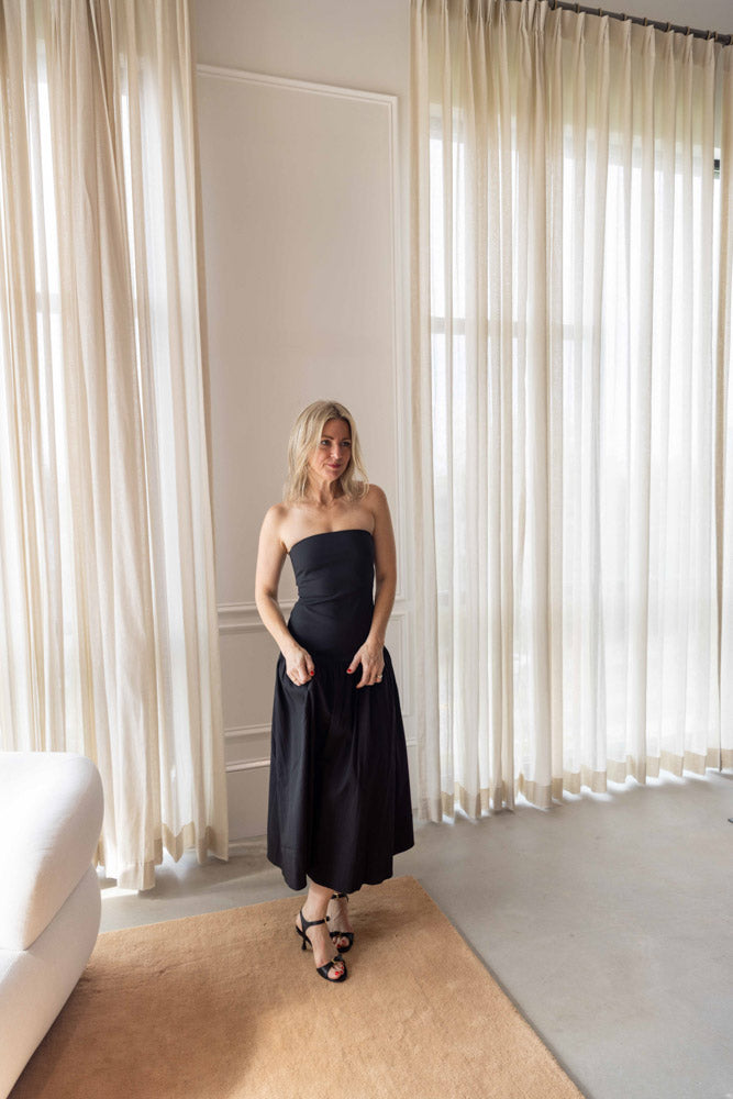 St. Agni Gathered Strapless Minimal Dress - Black