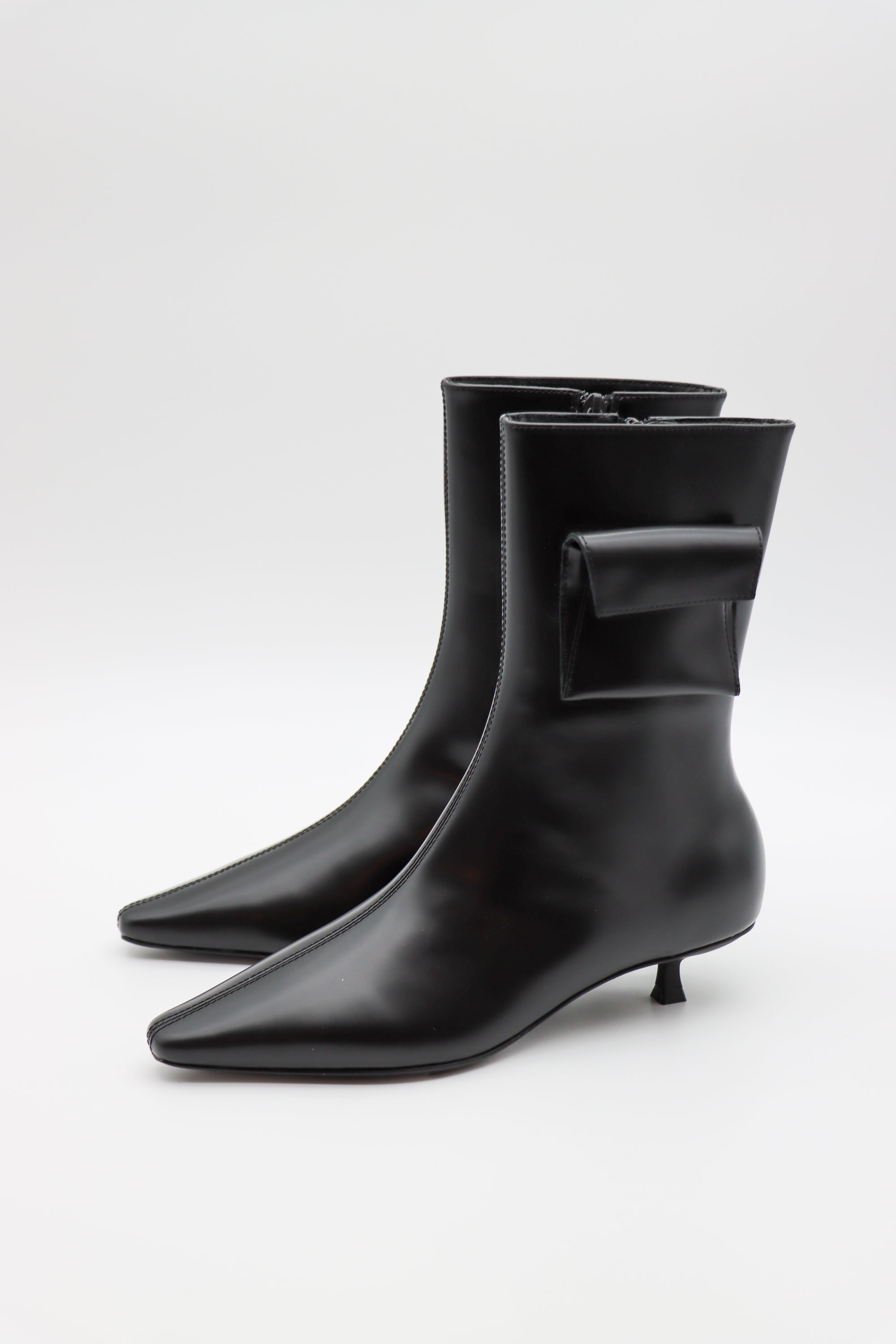 St. Agni Petit Pouch Boot