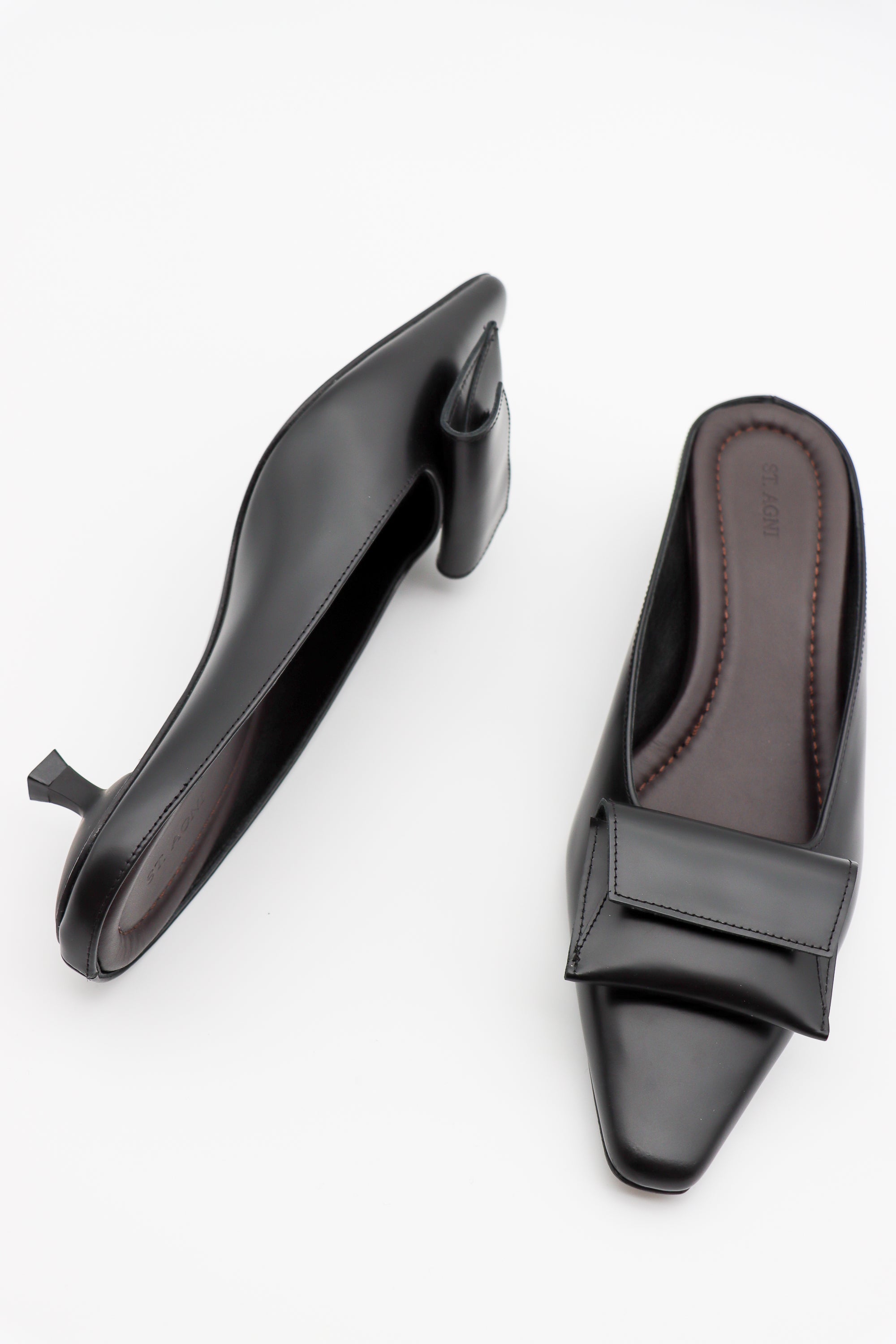 St. Agni Petit Pouch Heel