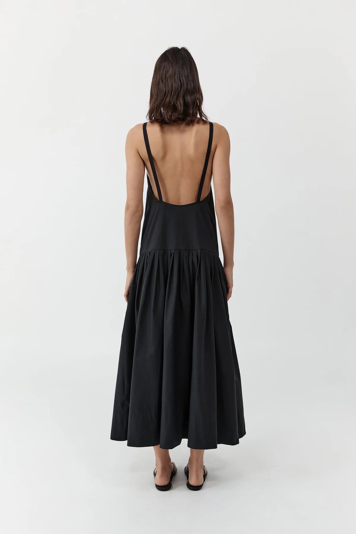 St. Agni Relaxed Pleat Dress - Black