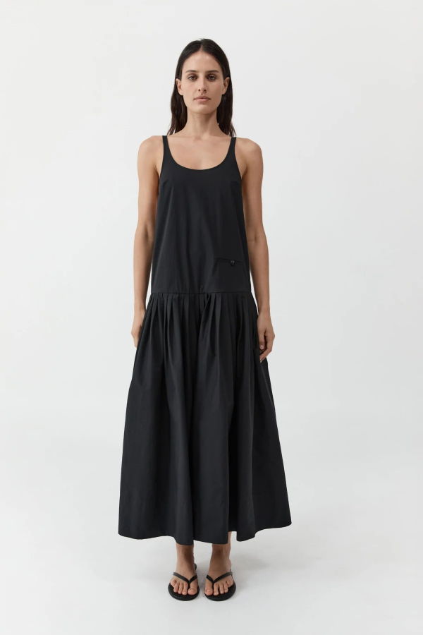St. Agni Relaxed Pleat Dress - Black