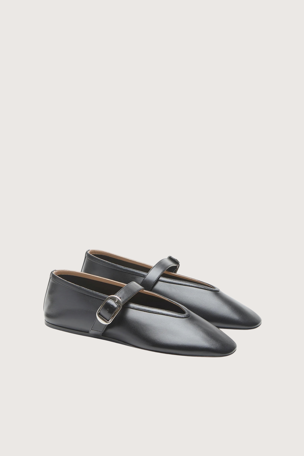 Le Monde Beryl Stella Slipper With Buckle - Black