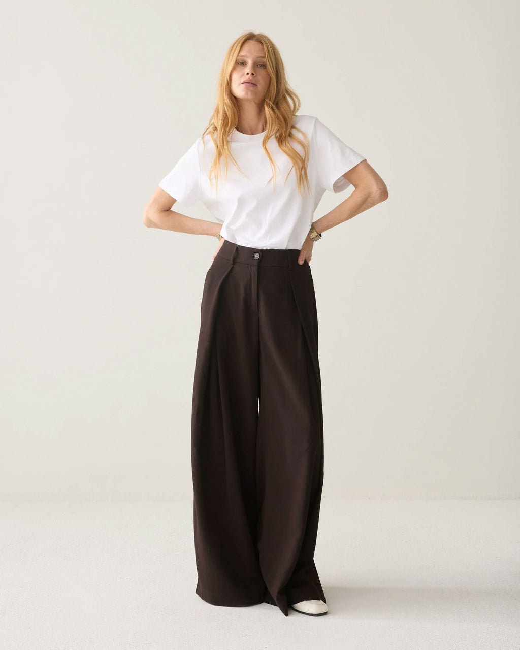 Summum Mega-Wide Trousers - Chocolate Brown