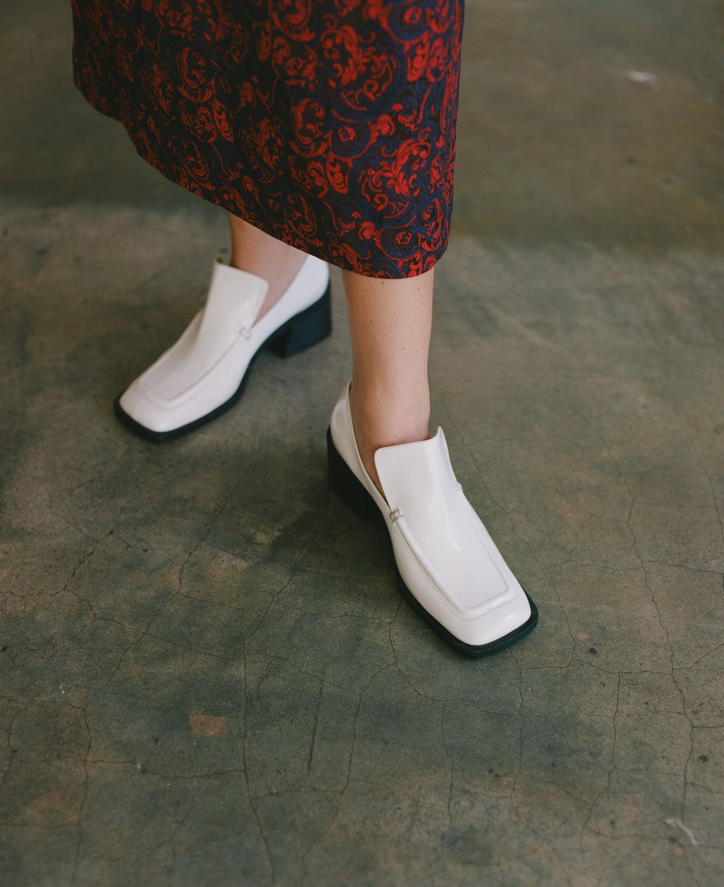 Suzanne Rae Wide Toe Loafer - White