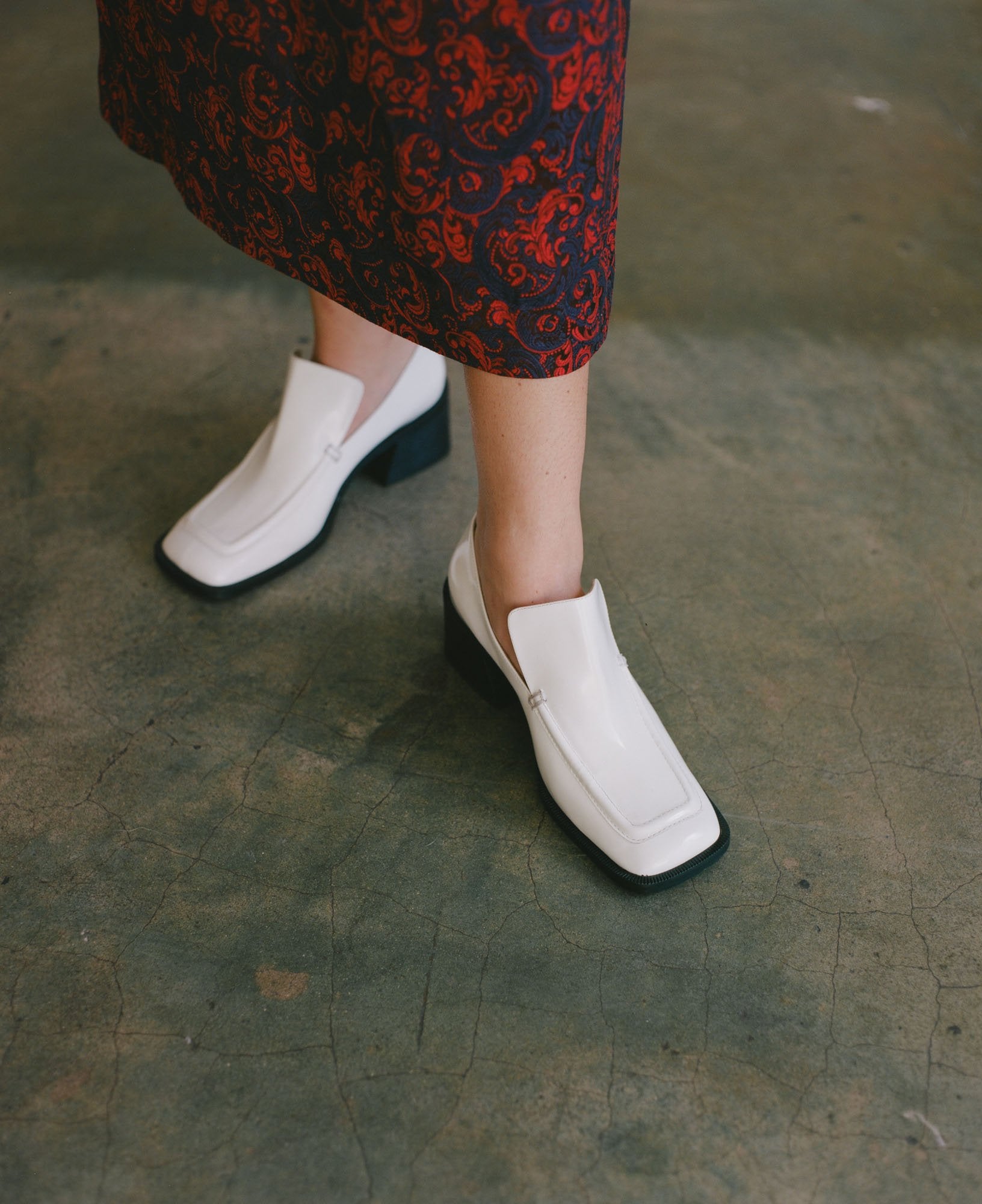 Suzanne Rae Wide Toe Loafer - White