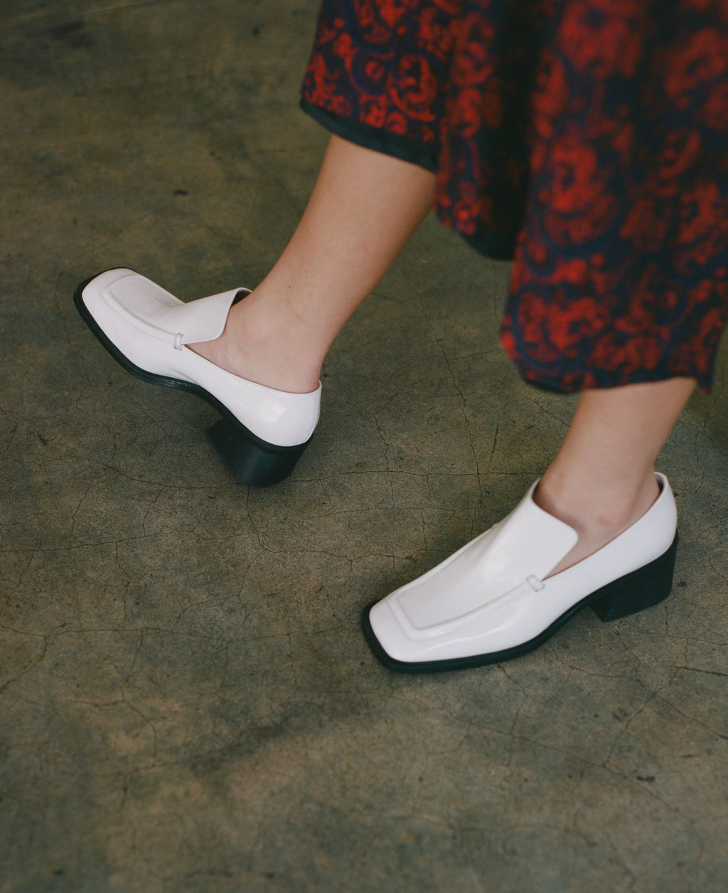 Suzanne Rae Wide Toe Loafer - White