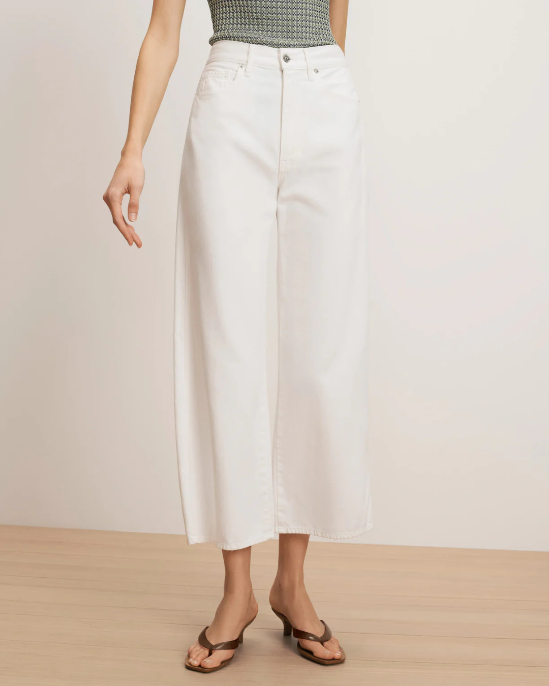 Veronica Beard Taylor Cropped Wide Leg Jean - White