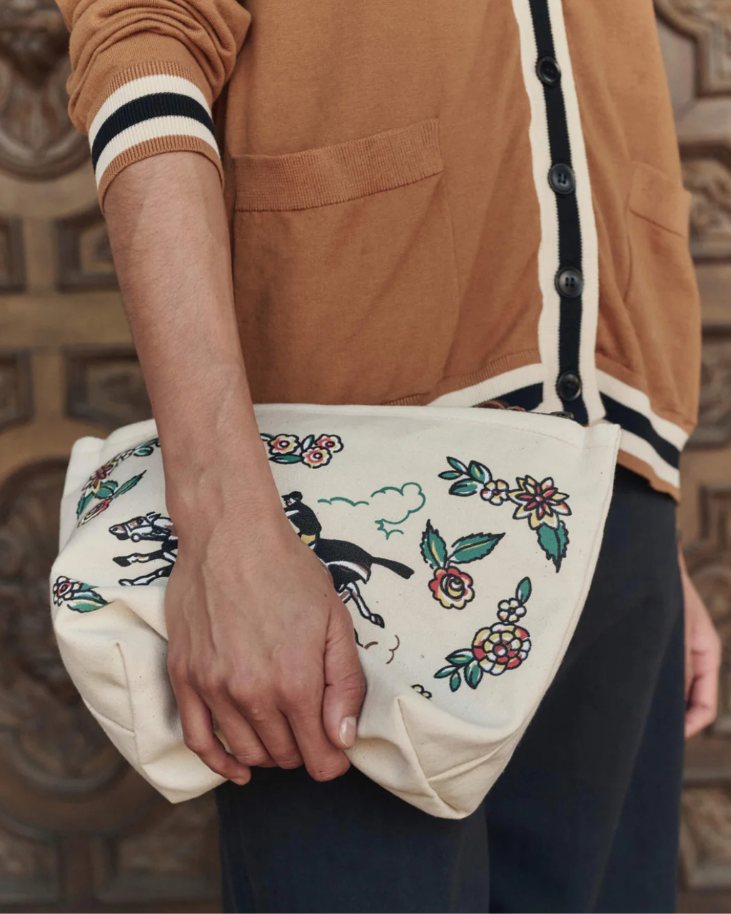 The Great. The Derby Pouch - Cream