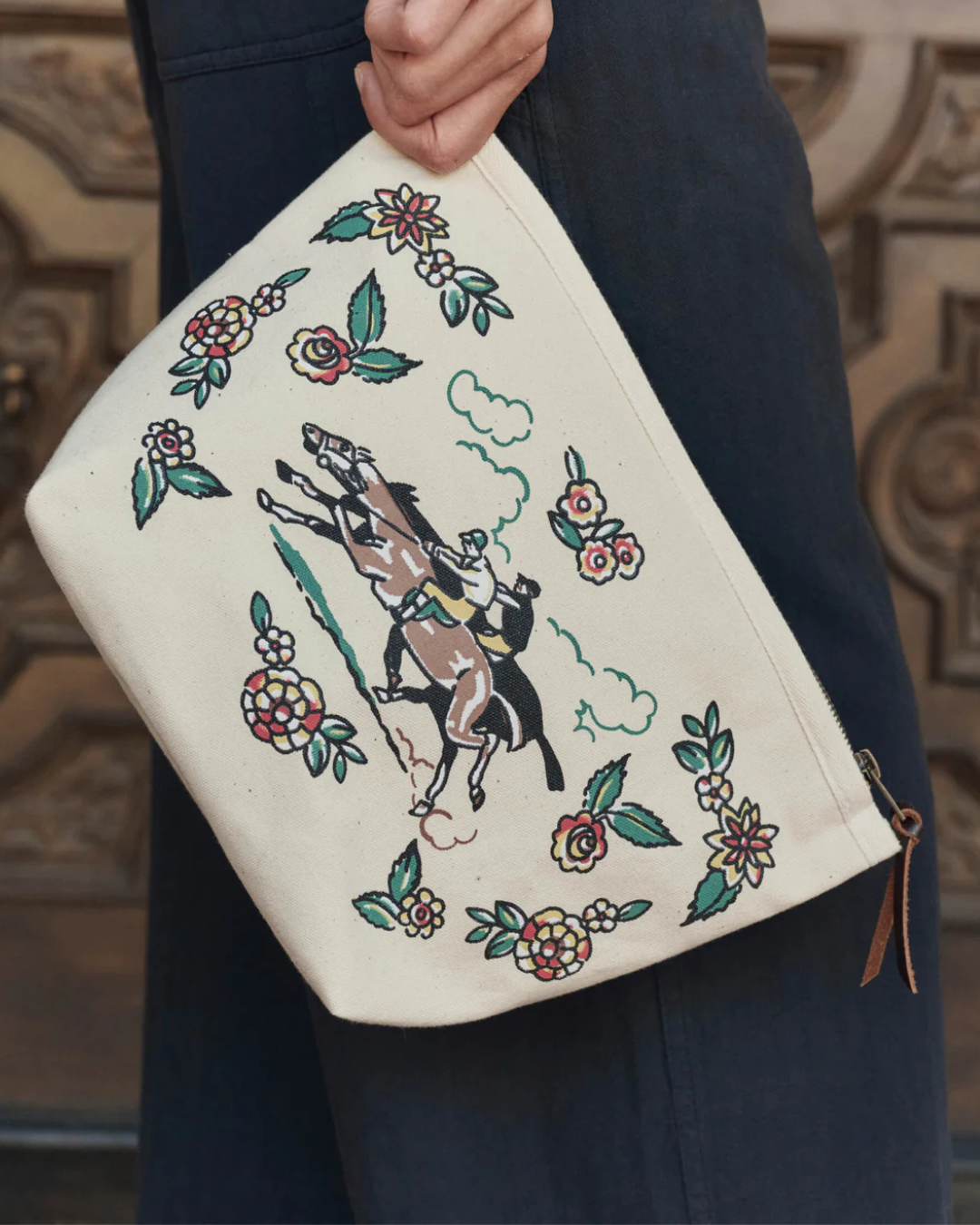 The Great. The Derby Pouch - Cream
