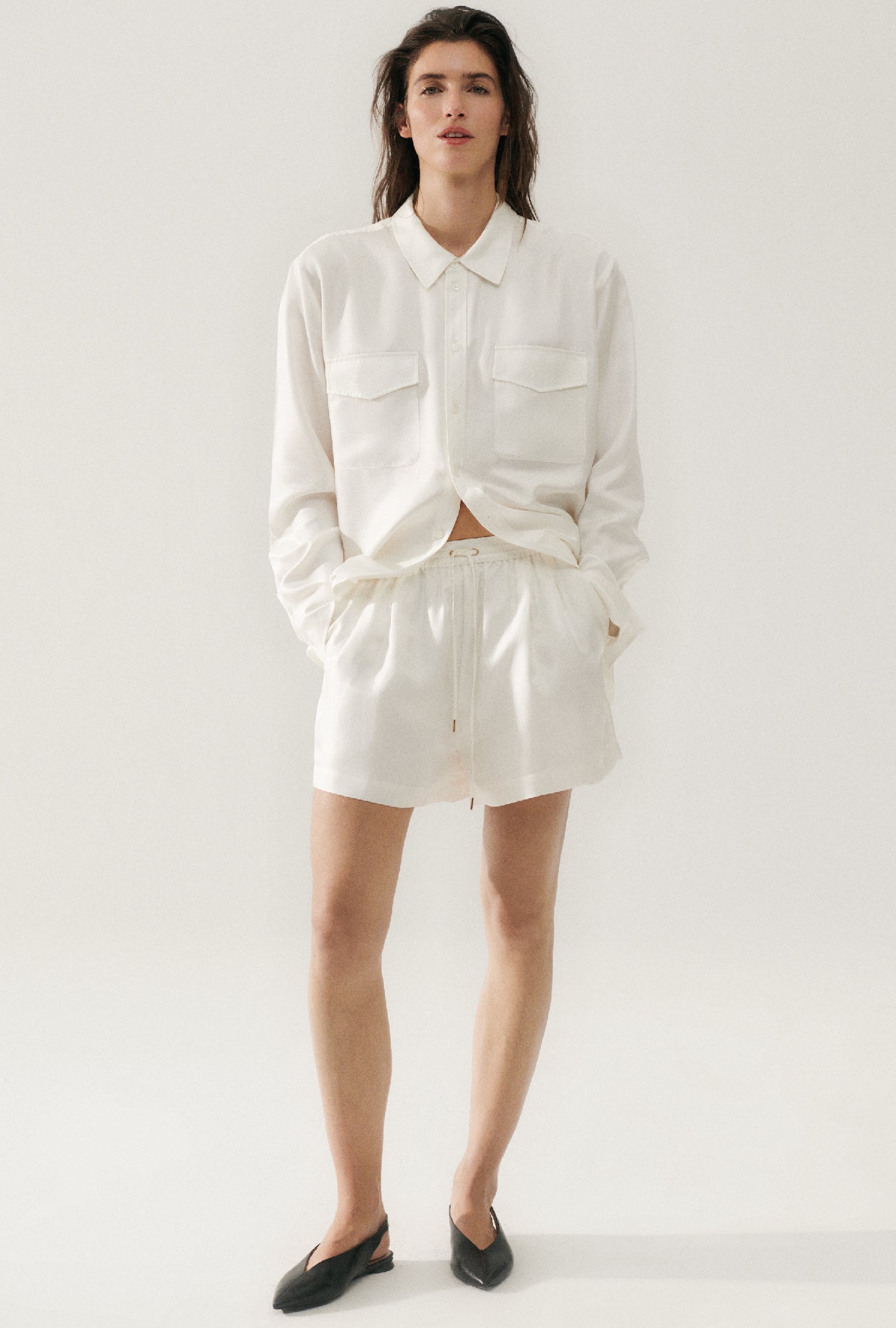 Silk Laundry Twill Slouch Shorts - White