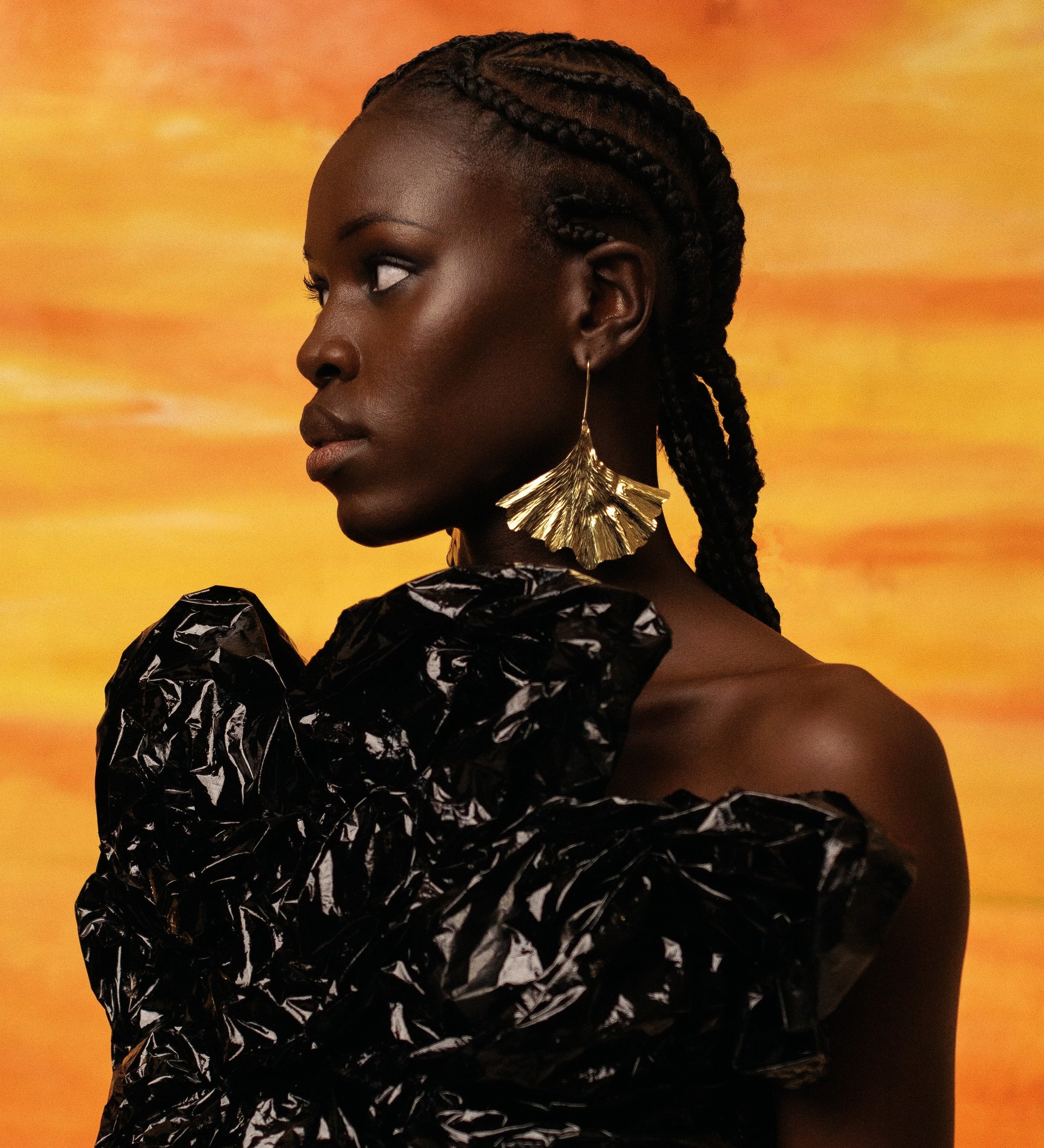 We Are NBO Tawi Earrings - Gold