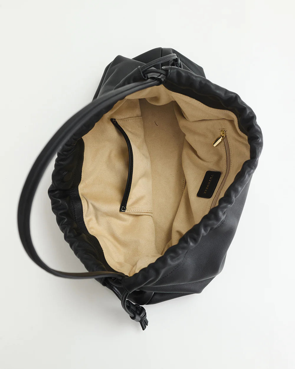 The Horse Fin Shoulder Bag