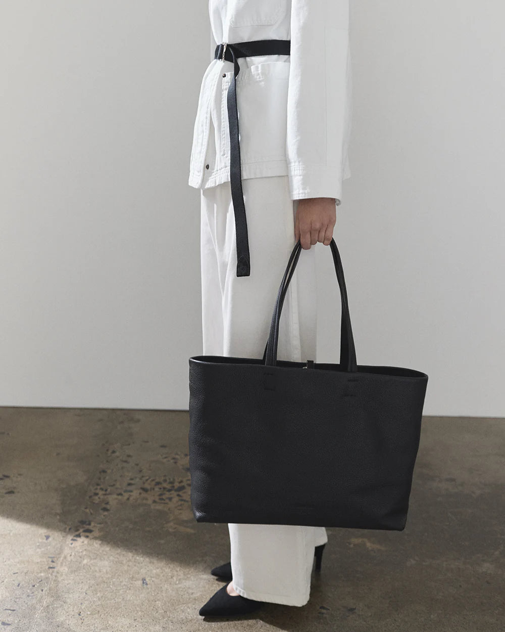 The Horse Teddy Tote - Black