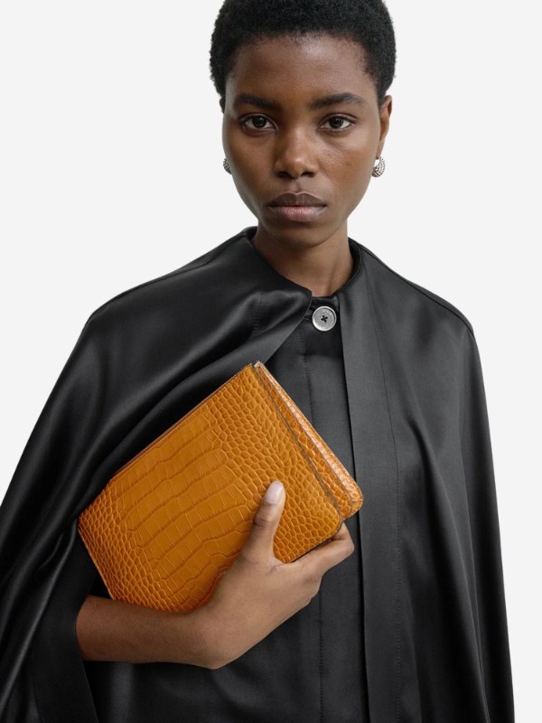 Totême Threefold Clutch