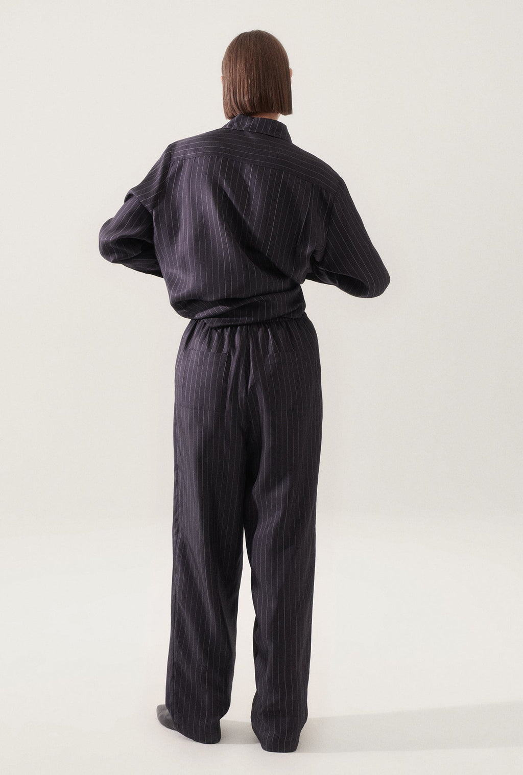 Silk Laundry Twill Slouch Pants - Pinstripe Black/White