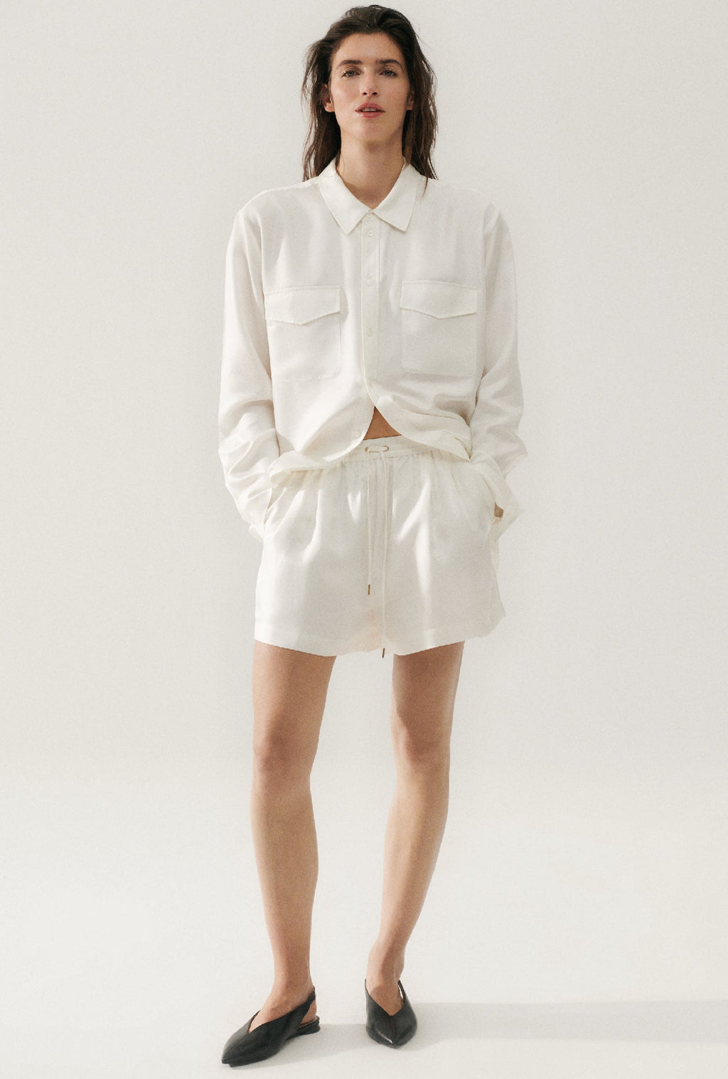 Silk Laundry Twill Slouch Shorts - White