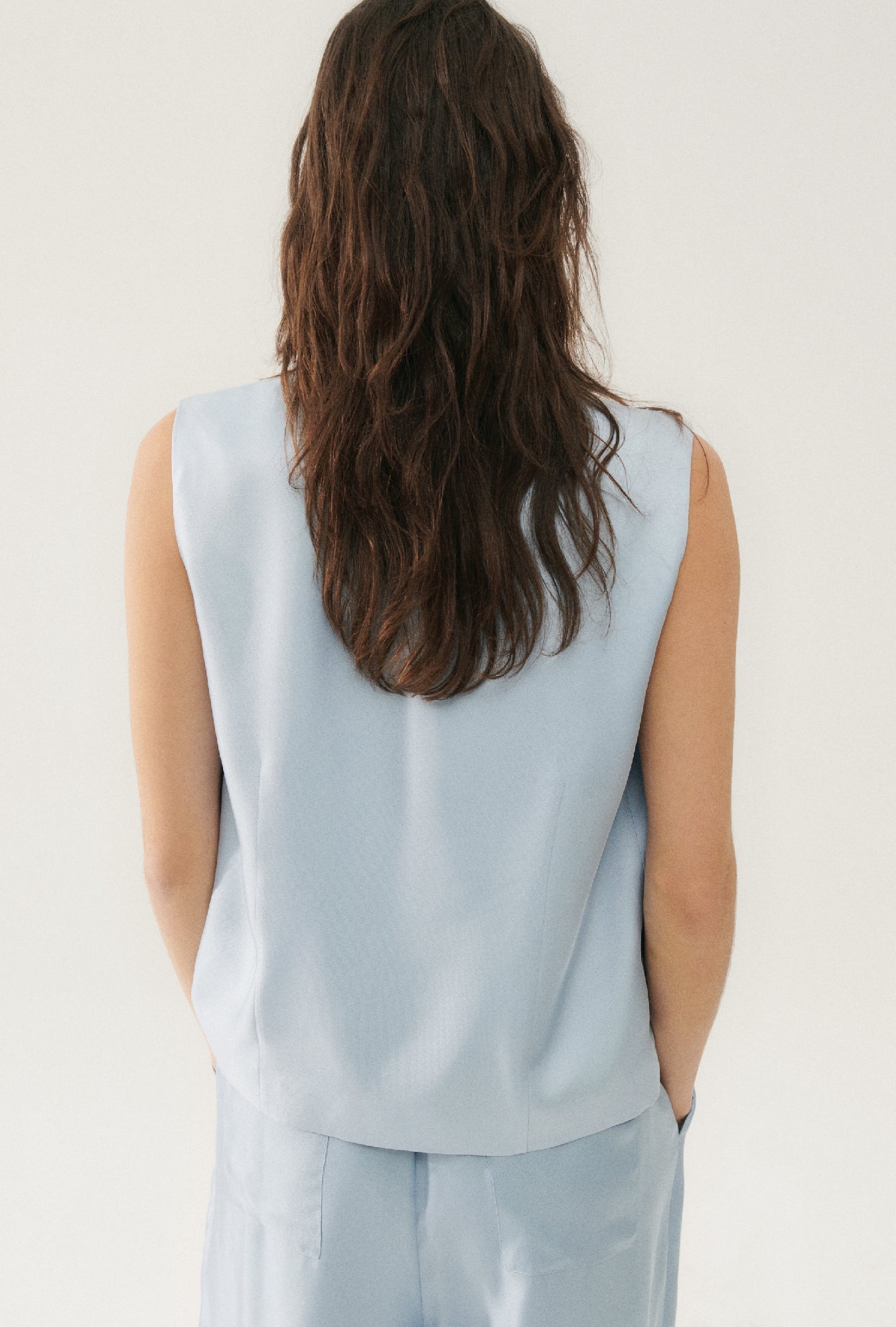 Silk Laundry Twill Slouch Vest - Sky